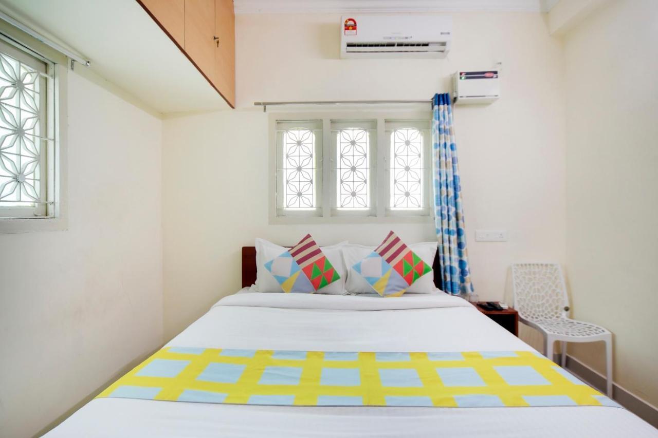 Hotel Yadvik Chennai Exterior foto