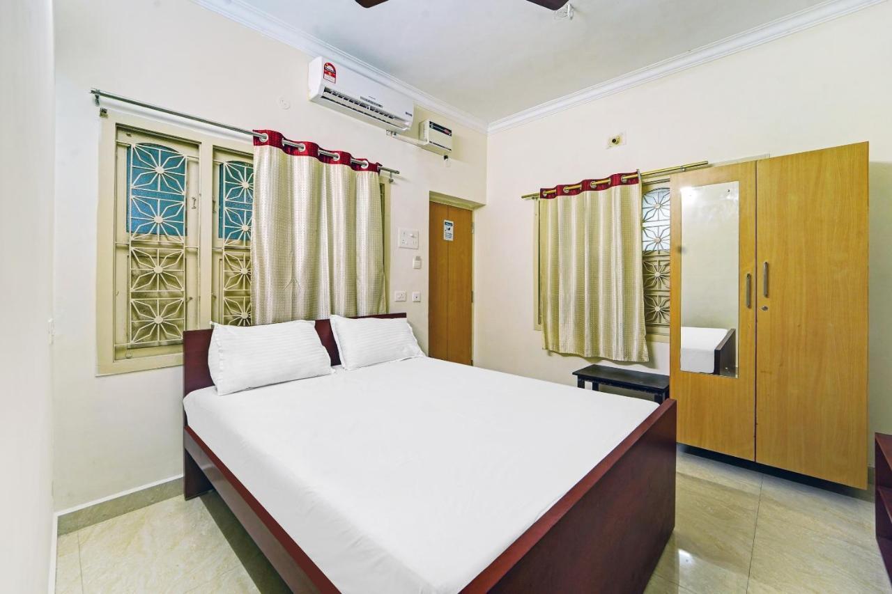 Hotel Yadvik Chennai Exterior foto